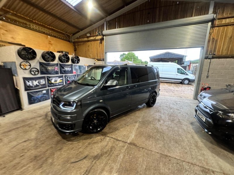 VOLKSWAGEN TRANSPORTER