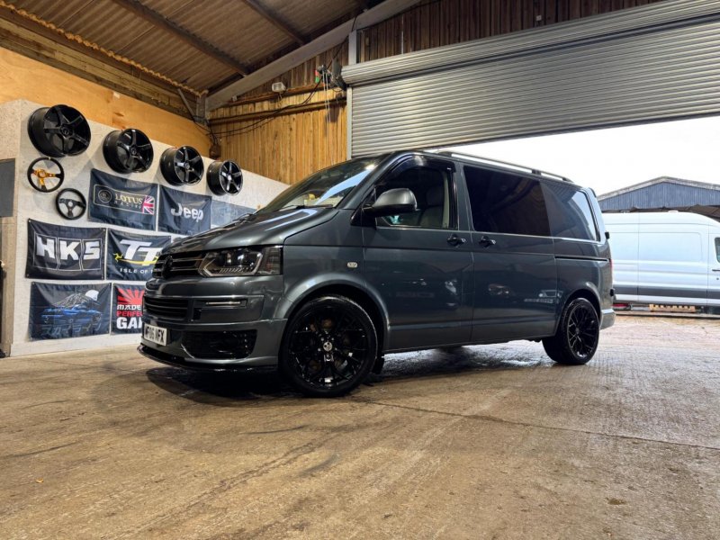 VOLKSWAGEN TRANSPORTER