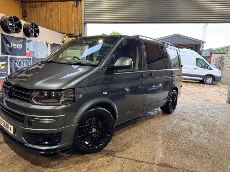 VOLKSWAGEN TRANSPORTER
