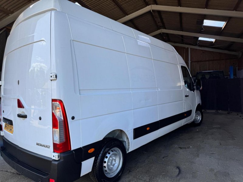 RENAULT MASTER