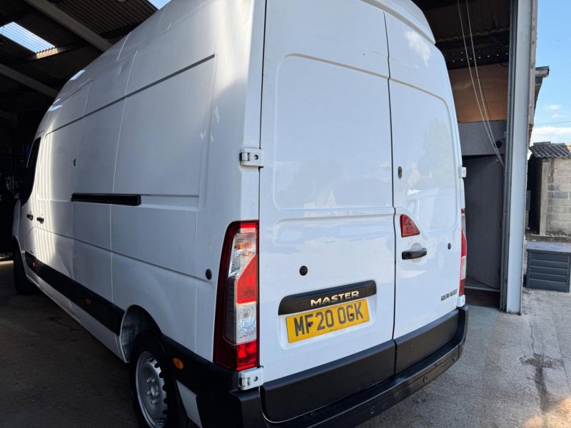 RENAULT MASTER