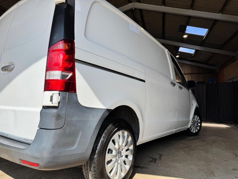 MERCEDES-BENZ VITO