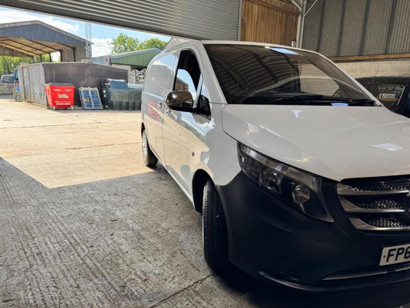 MERCEDES-BENZ VITO