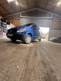 MERCEDES-BENZ VITO