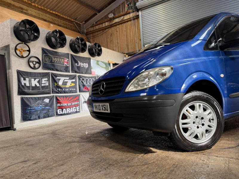 MERCEDES-BENZ VITO