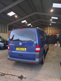 VOLKSWAGEN TRANSPORTER