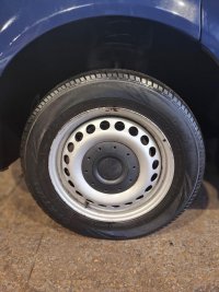 VOLKSWAGEN TRANSPORTER