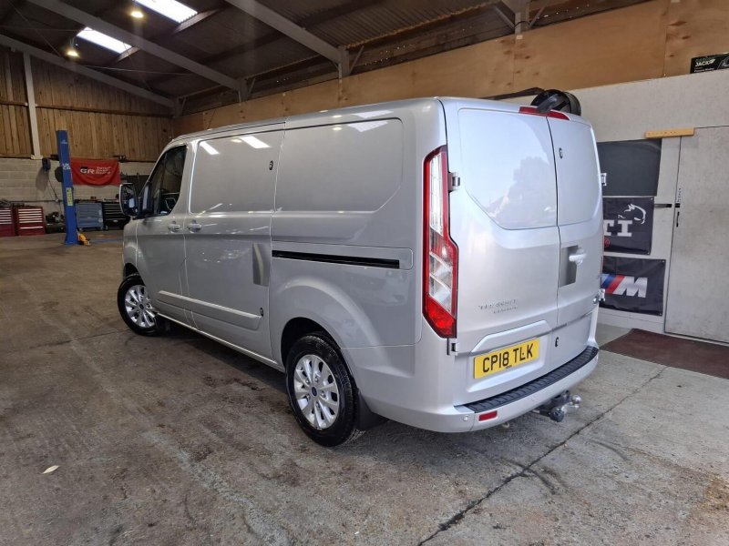 FORD TRANSIT CUSTOM