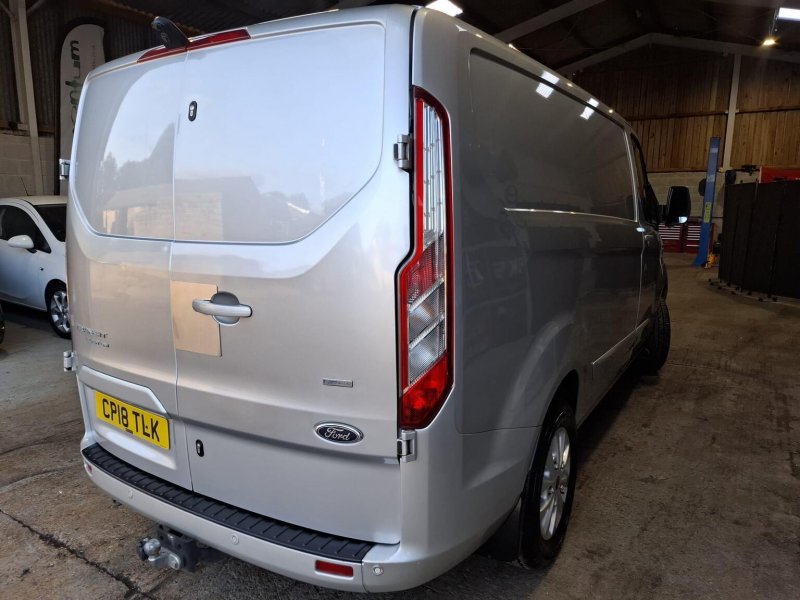 FORD TRANSIT CUSTOM