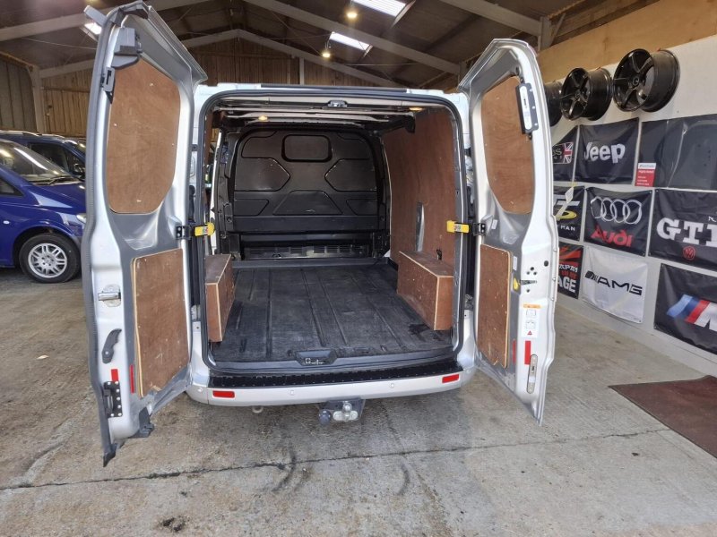 FORD TRANSIT CUSTOM