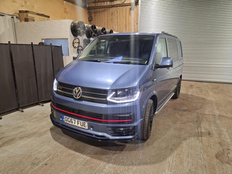 VOLKSWAGEN TRANSPORTER